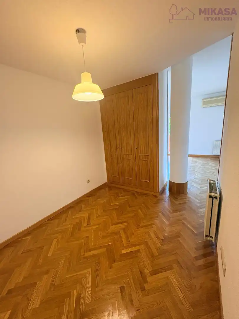 Apartament amb piscina de lloguer a Alameda, imagen 33