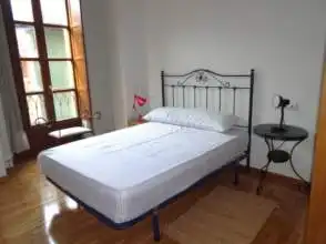 Bedroom of Flat for rent in Gijón   with Heating, Parquet flooring and Furnished