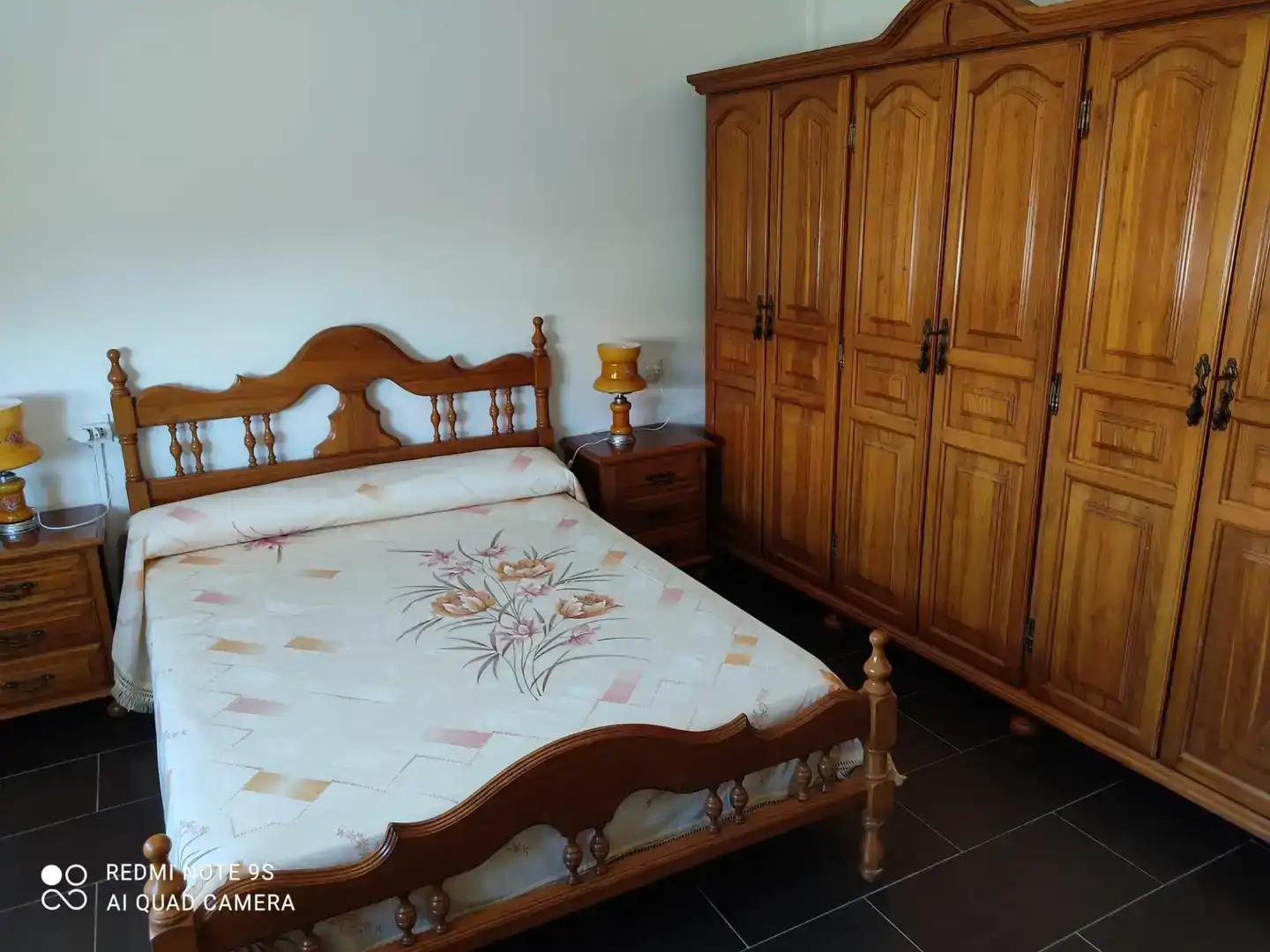 Schlafzimmer von Wohnung zur Miete in Carnota mit Möbliert, Ofen und Waschmaschine