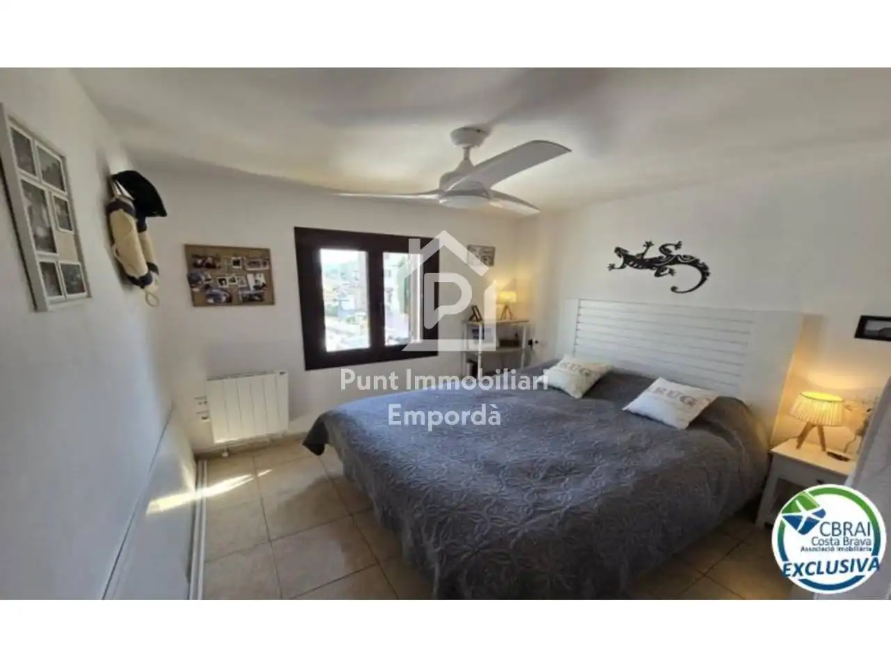 Vista exterior de Casa o chalet en venta en Empuriabrava con Aire acondicionado, Calefacción y Terraza
