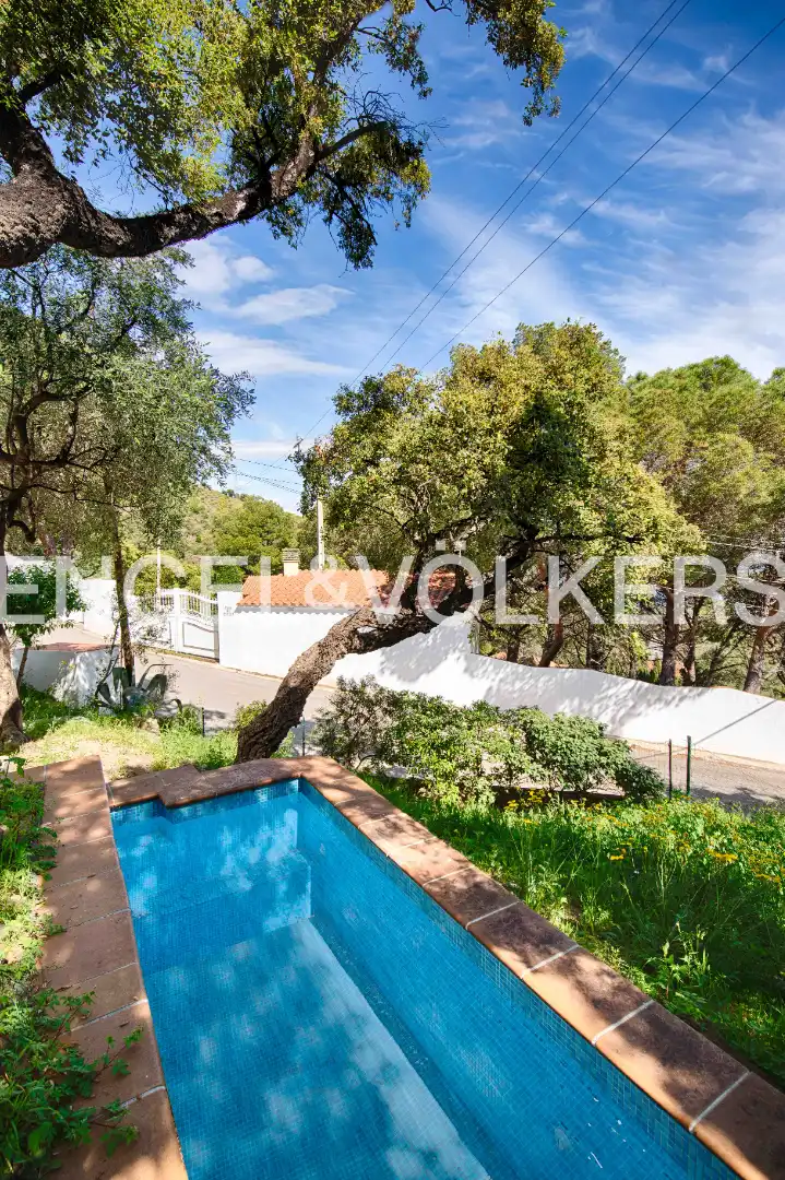 Vista exterior de Casa o xalet en venda en El Port de la Selva amb Aire condicionat, Calefacció i Jardí privat