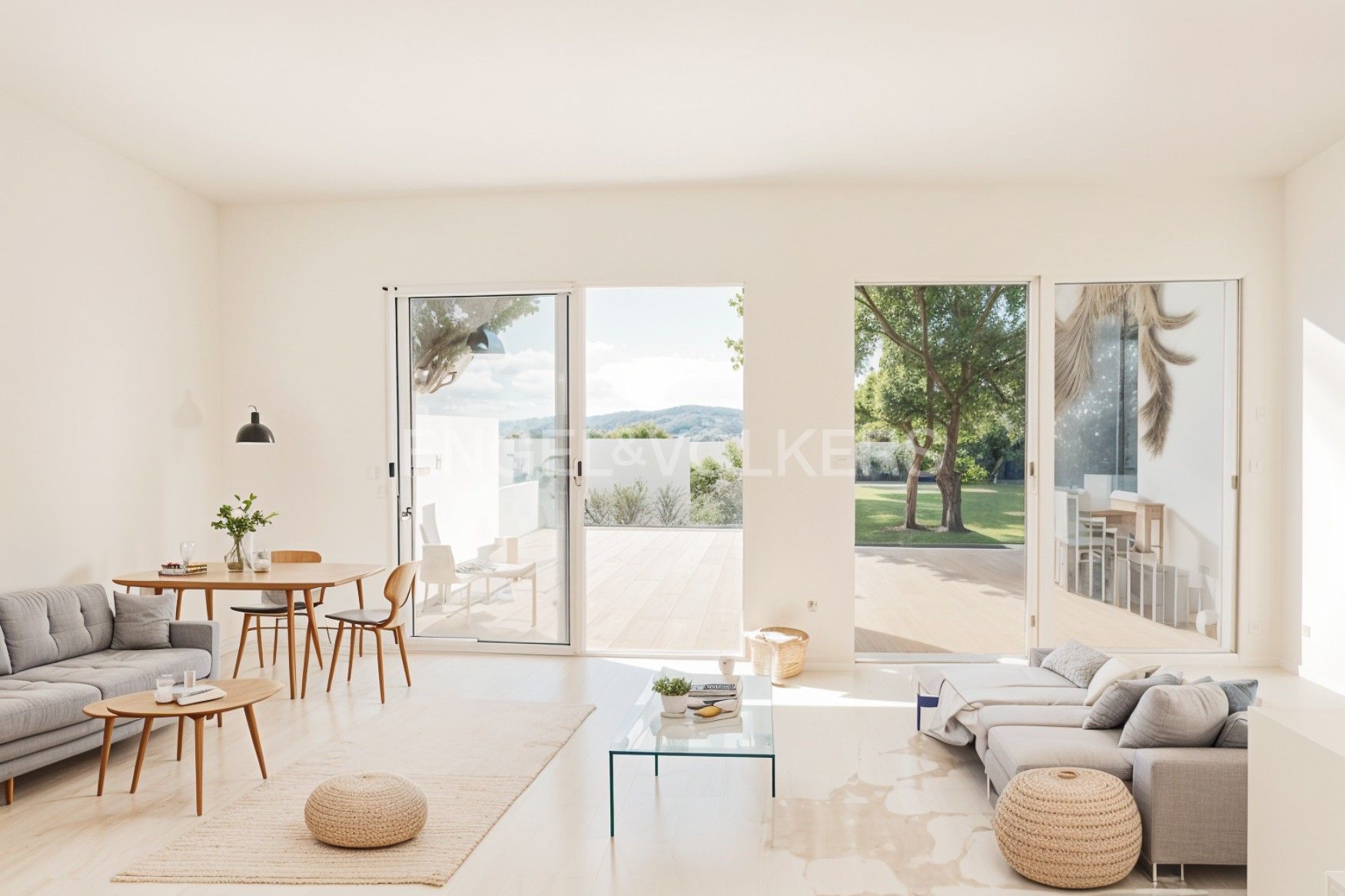 Sala d'estar de Casa o xalet en venda en  Barcelona Capital amb Aire condicionat, Calefacció i Jardí privat