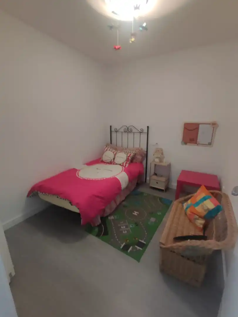 Schlafzimmer von Maisonette zum Verkauf in Casas del Castañar mit Möbliert und Balkon