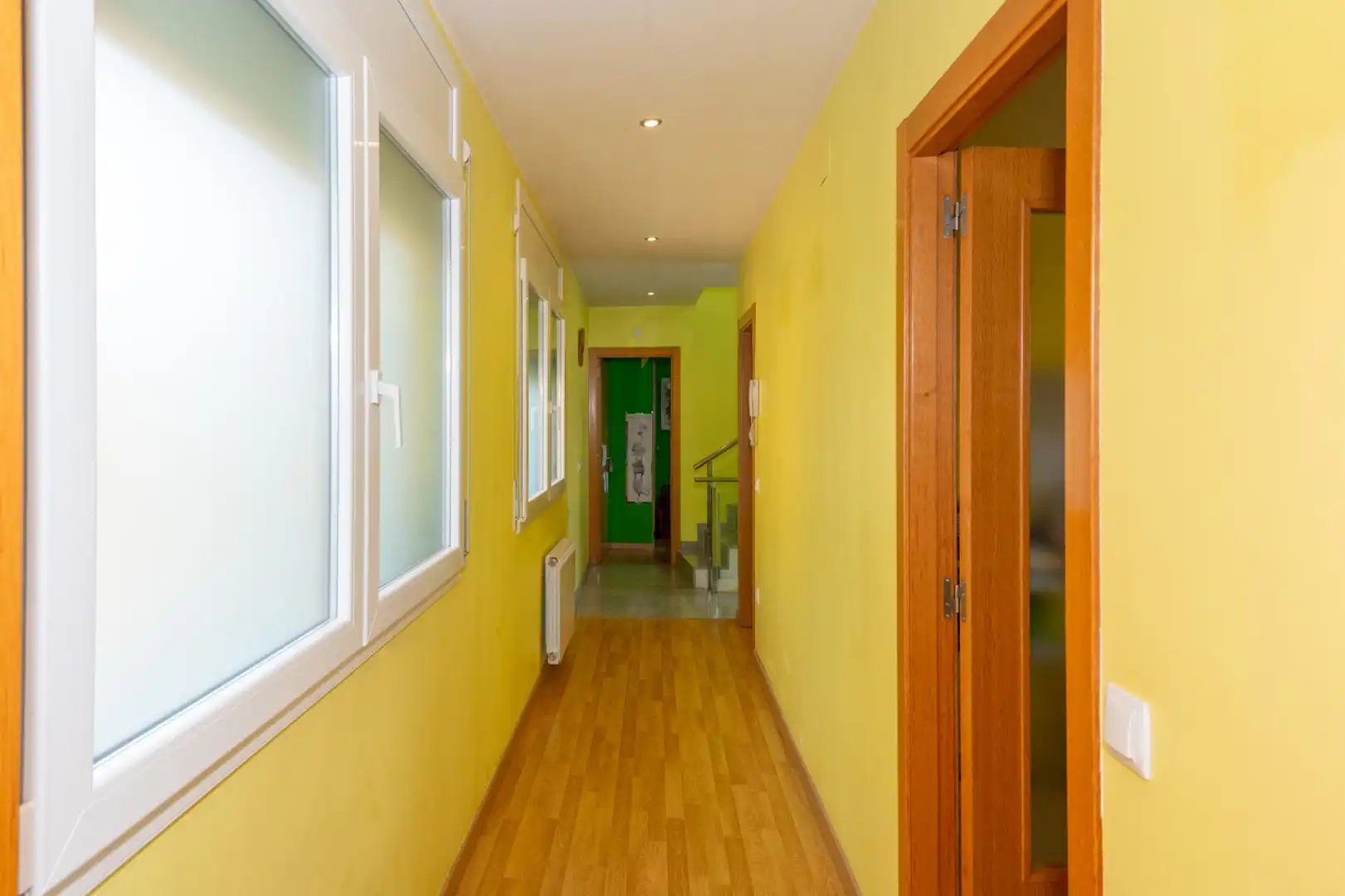 Houses for sale in Flaçà  with Air Conditioner and Heating