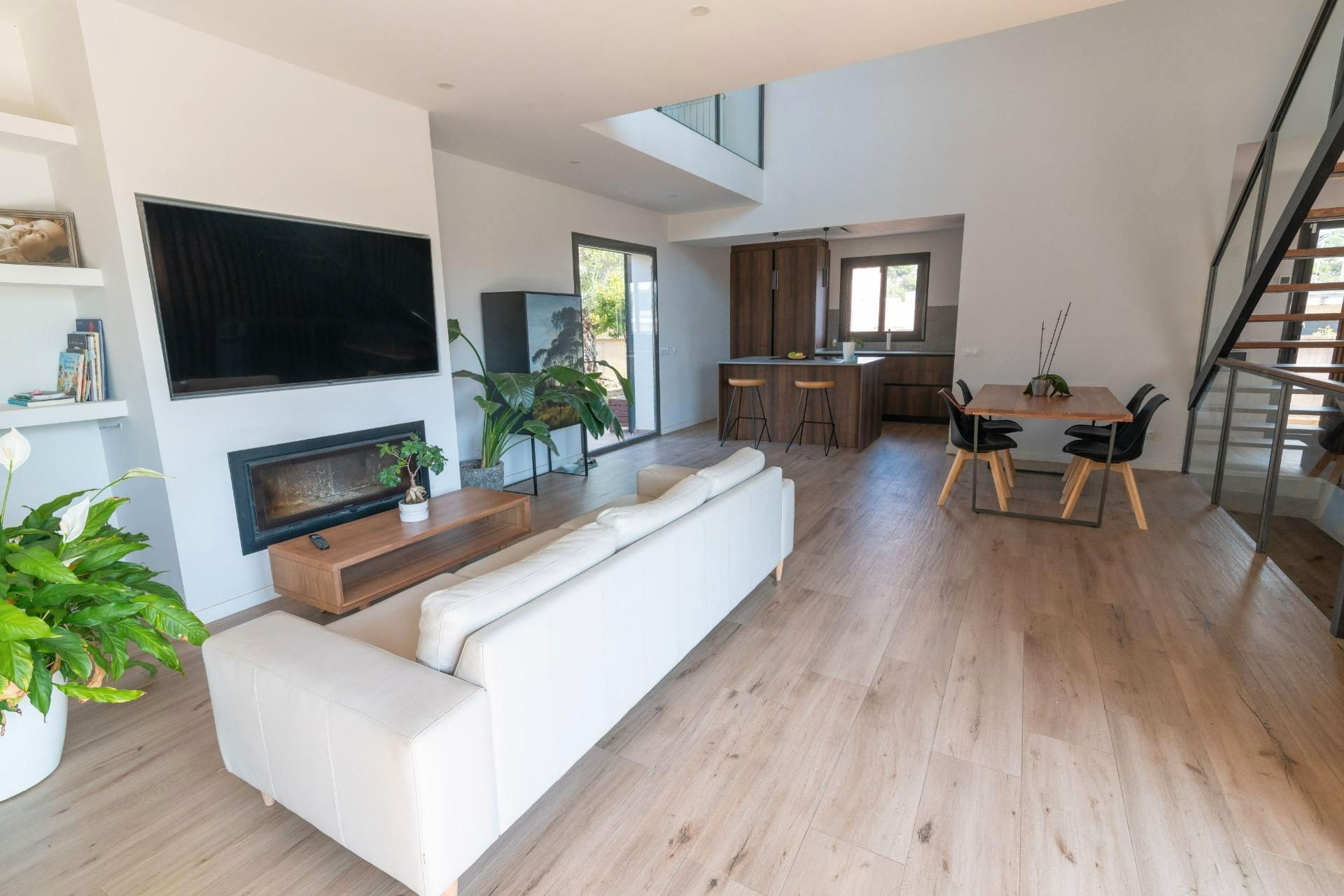 Living room of House or chalet for sale in Mataró  with Air Conditioner, Heating and Private garden