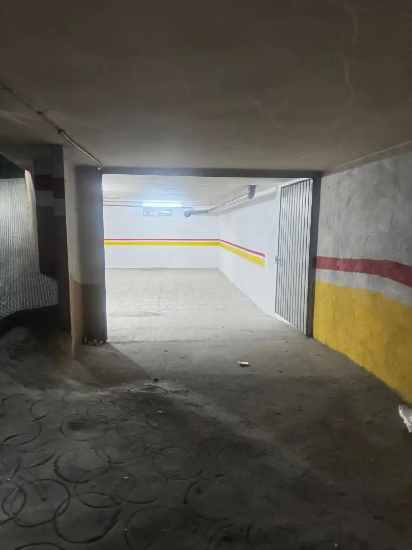 Aparcament en venda a Calle Ibáñez Ibero 16, imagen 3