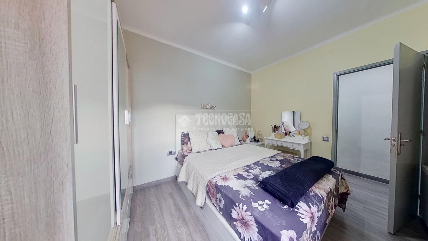 Flat for sale in Carrer de Miquel Servet, Eixample, Centre - Sant Oleguer