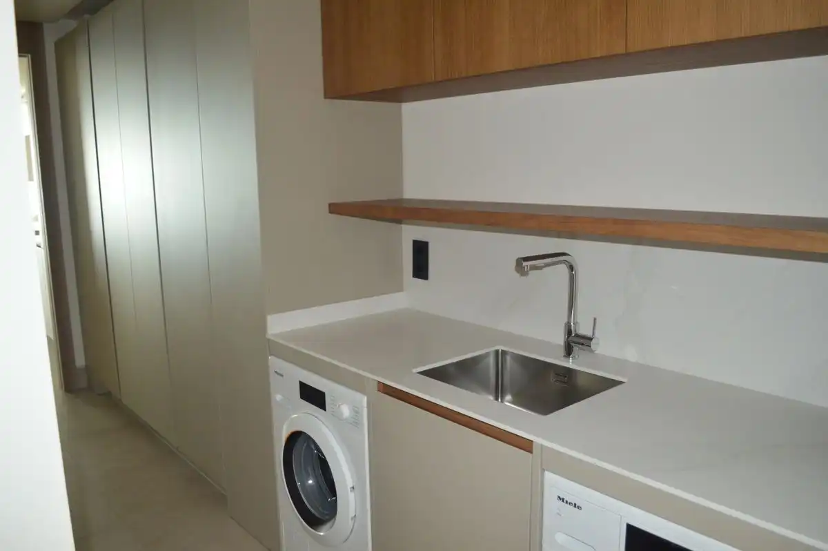 Cuina de Pis de lloguer en Málaga amb Aire condicionat, Calefacció i Terrassa