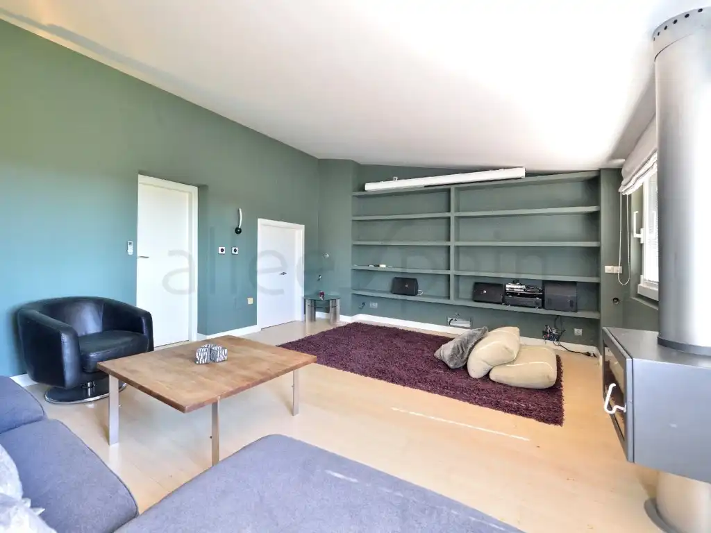 Sala d'estar de Casa adosada de lloguer en Benalmádena