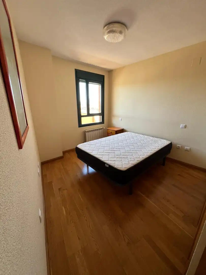 Schlafzimmer von Wohnung zum Verkauf in Ávila mit Terrasse und Abstellraum