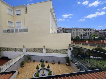 Casa con balcone in vendita a Calle LA GARZA