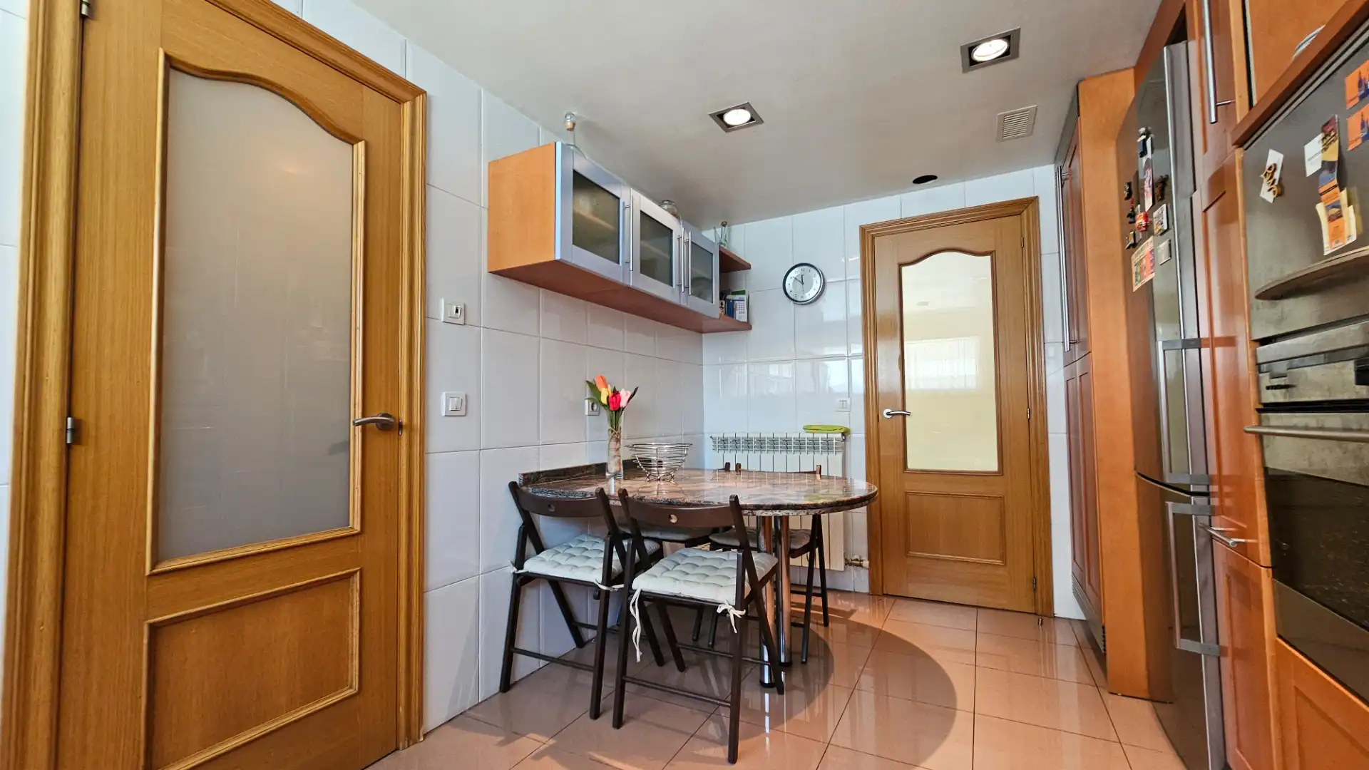Cocina de Casa adosada en venta en Zaragoza con Aire acondicionado, Calefacción y Jardín privado