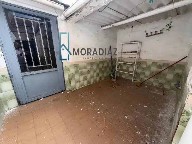 Haus zum Verkauf in Calle Sierra de Yelbes 10, imagen 10