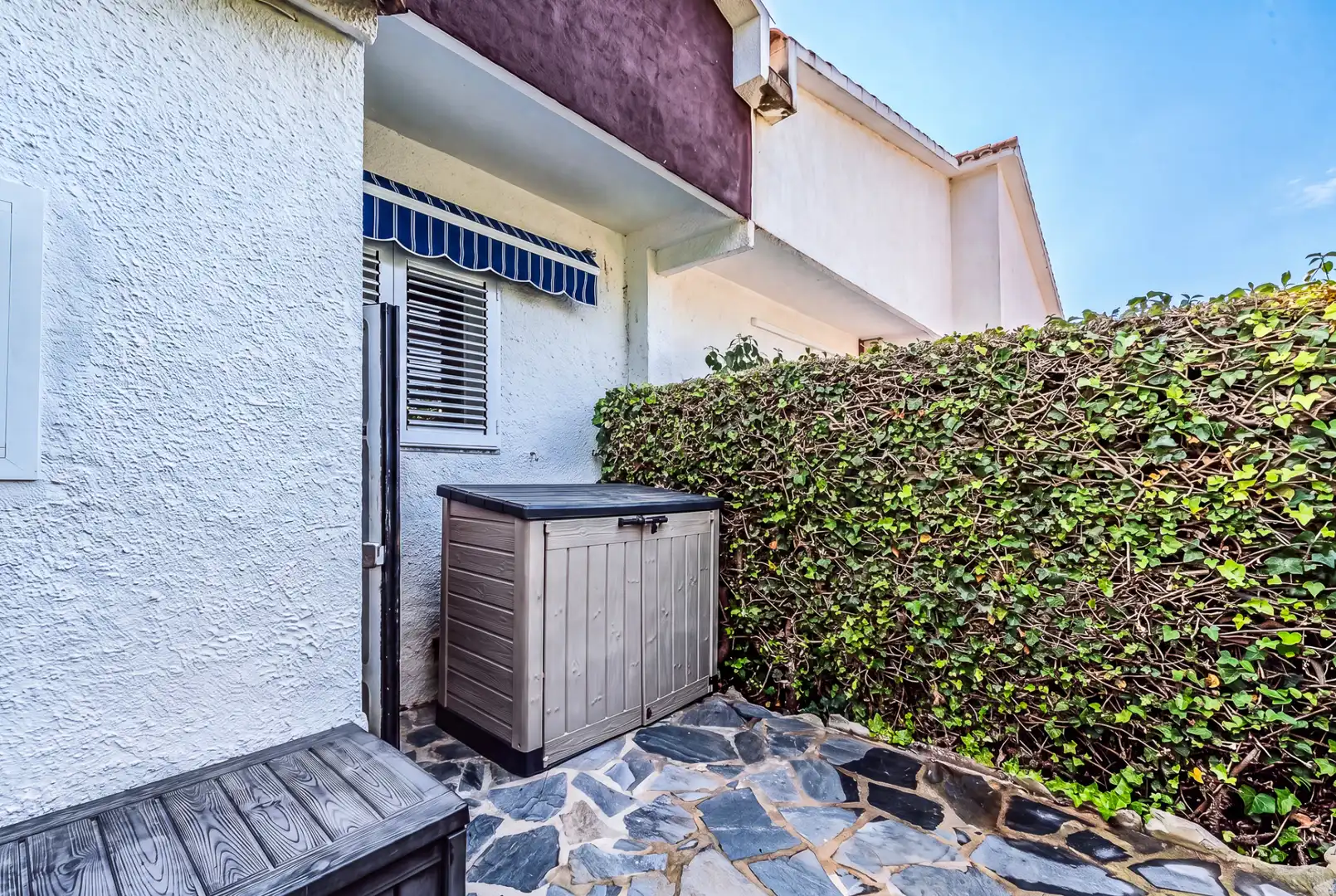 Vista exterior de Casa o xalet en venda en L'Ametlla de Mar  amb Aire condicionat, Calefacció i Jardí privat