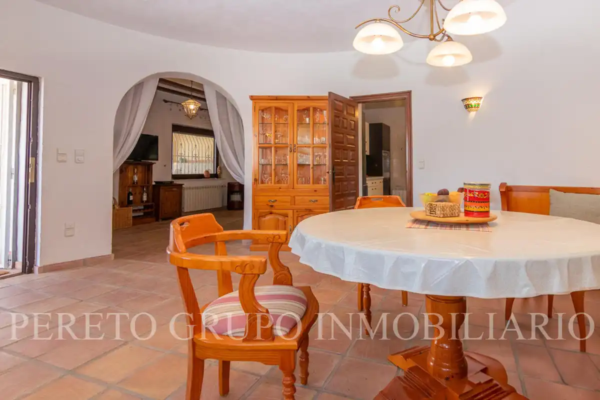 Detached house with pool for sale in El Montgó, imagen 12