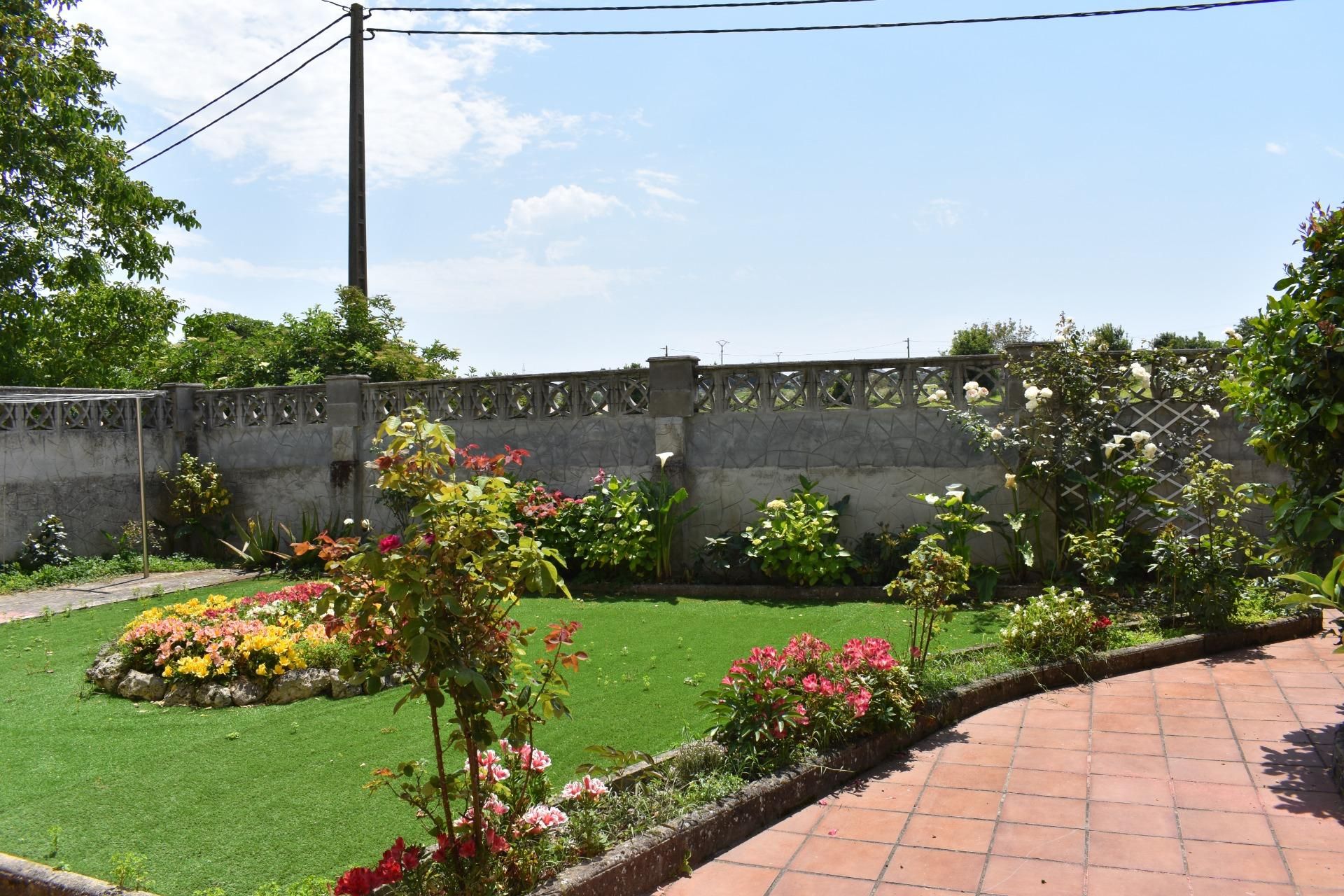 Jardín de Casa adosada en venta en Santander con Calefacción, Jardín privado y Alarma