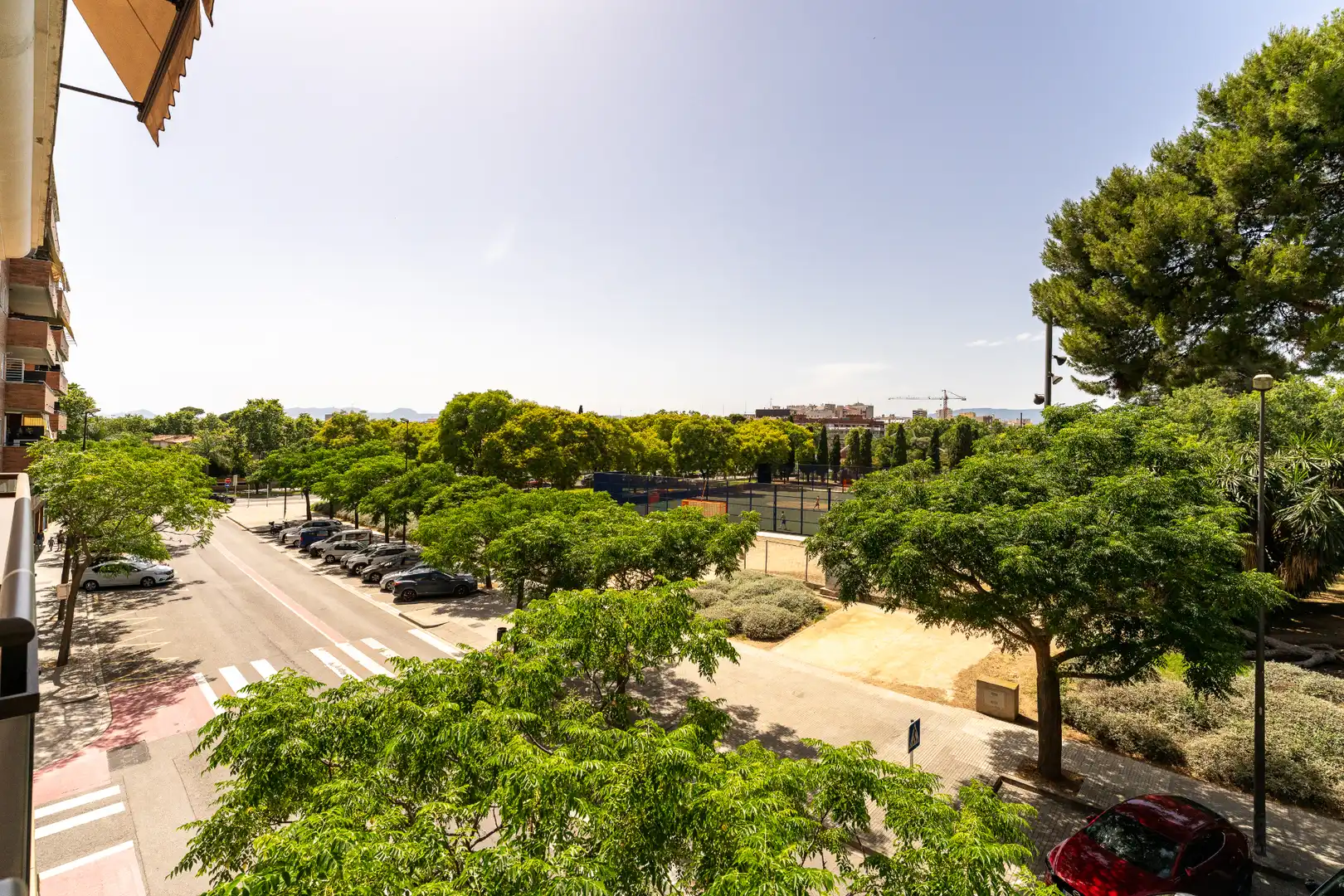 Vista exterior de Pis en venda en Reus amb Terrassa i Piscina comunitària