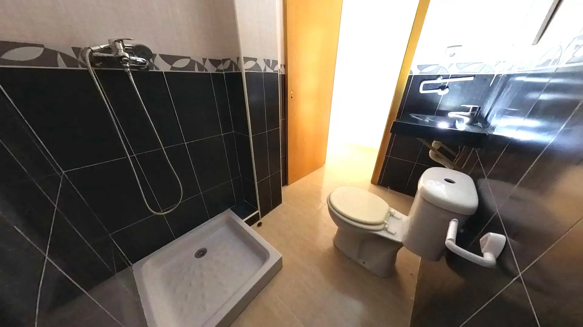 Baño de Piso en venta en Murcia con Trastero y Balcón
