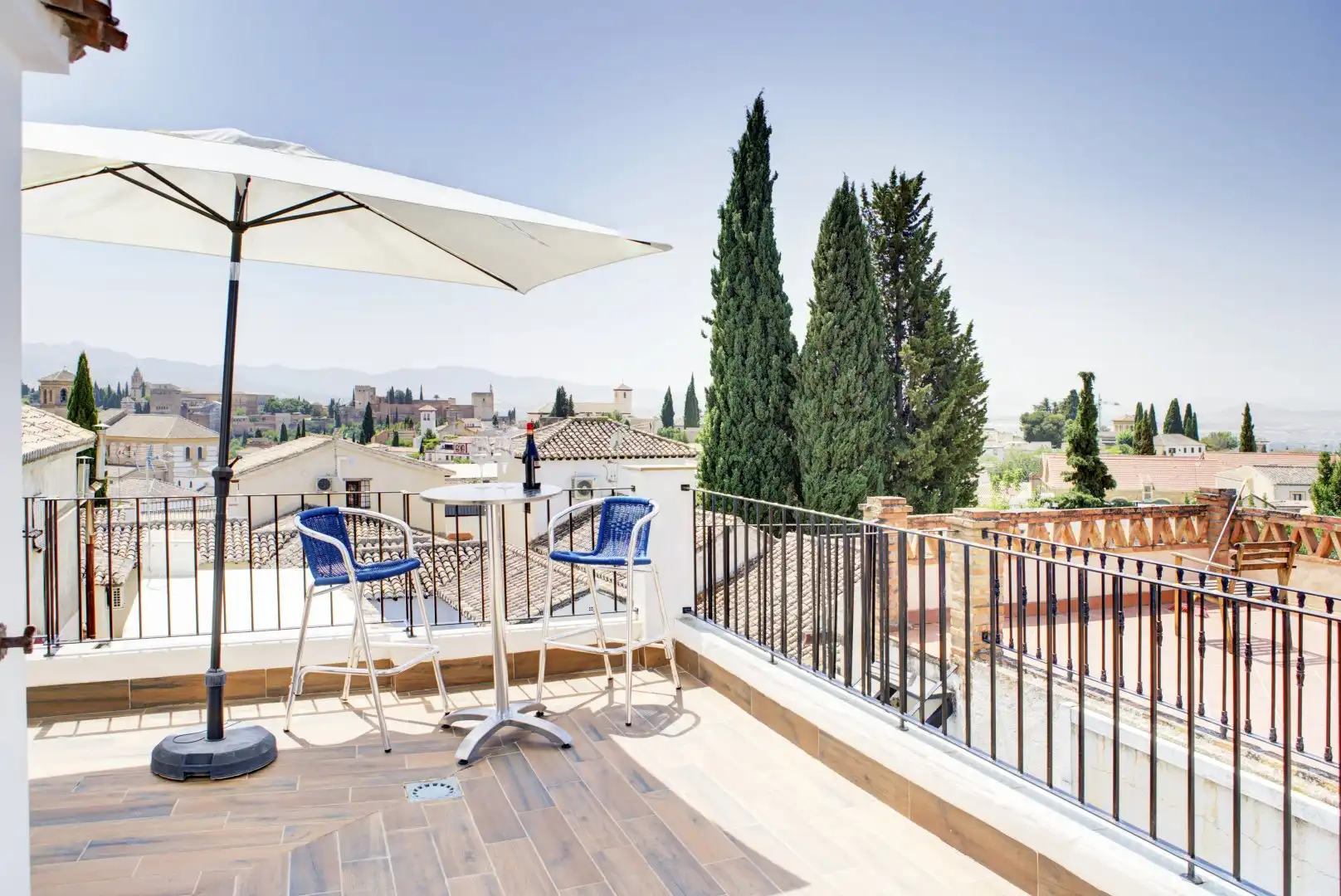 Terraza de Casa o chalet en venta en Granada con Aire acondicionado, Calefacción y Jardín privado