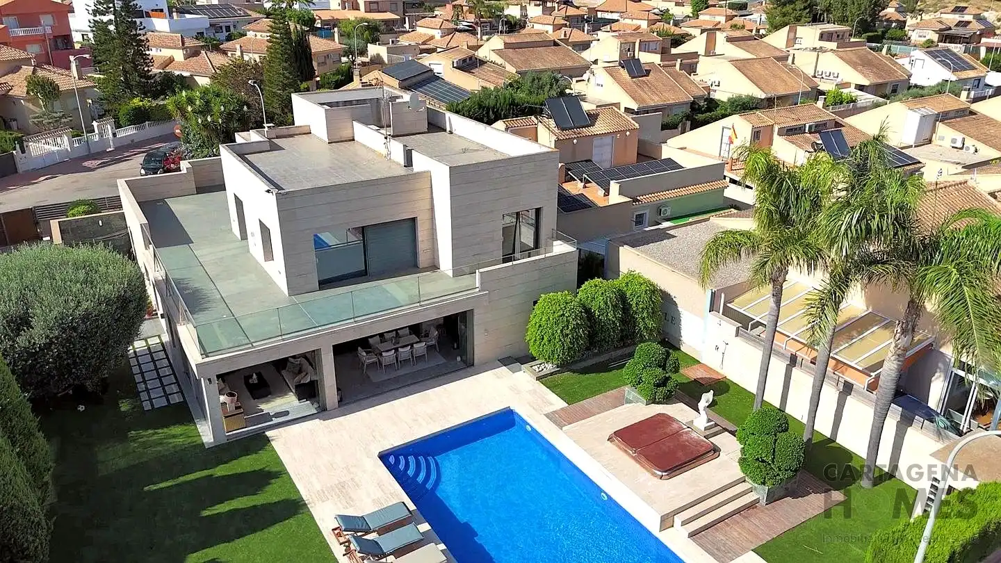 House with terrace for sale in Loma Negra, imagen 70