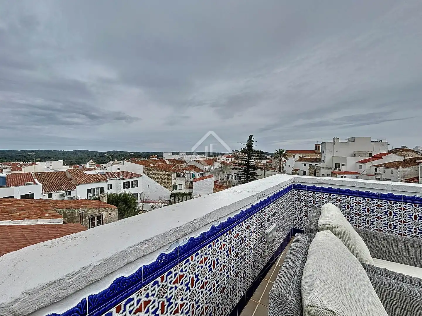 Vista exterior de Àtic en venda en Maó - Mahón amb Calefacció, Terrassa i Moblat