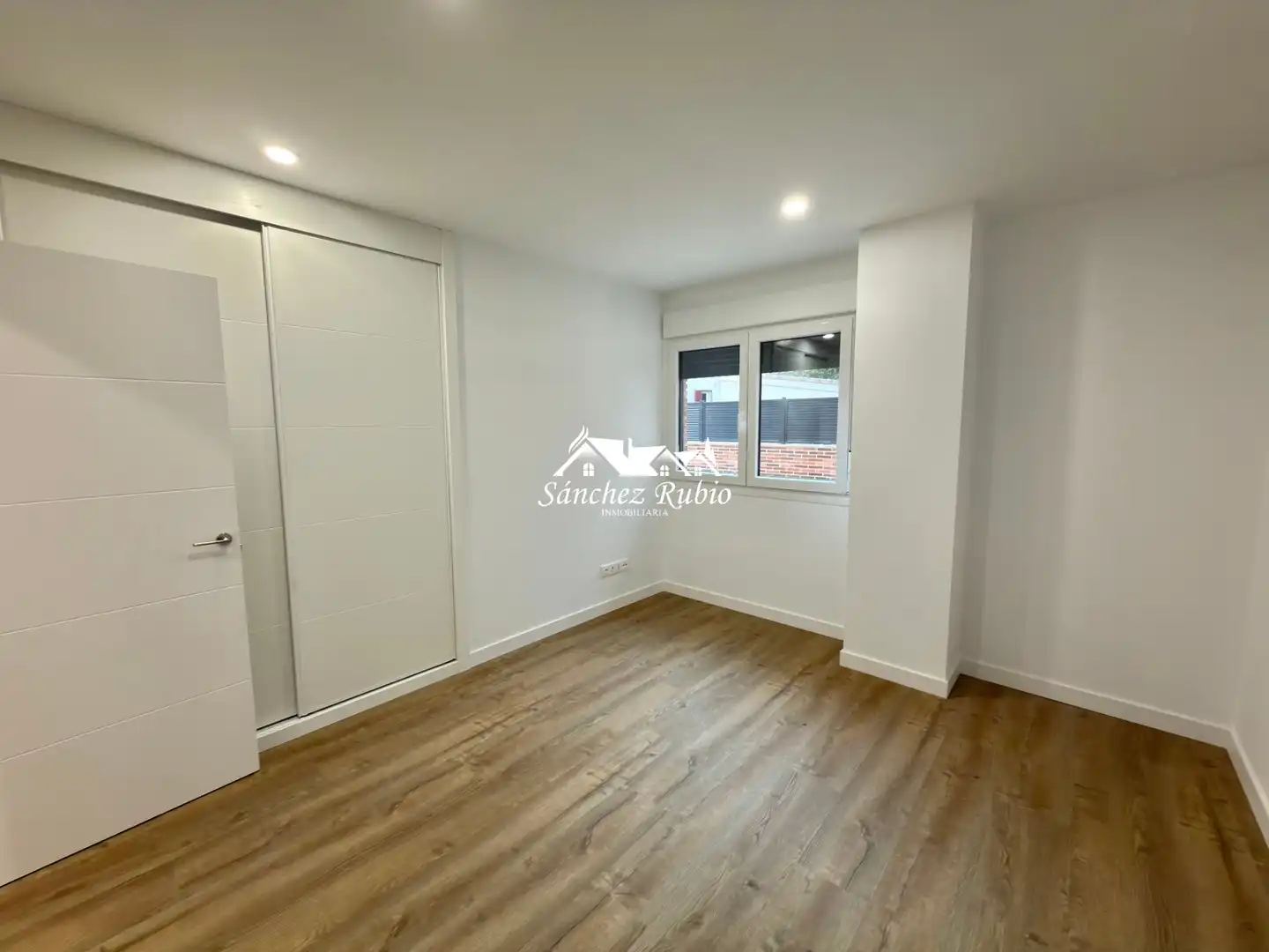 Habitación de Piso de alquiler en Galapagar con Aire acondicionado, Calefacción y Terraza