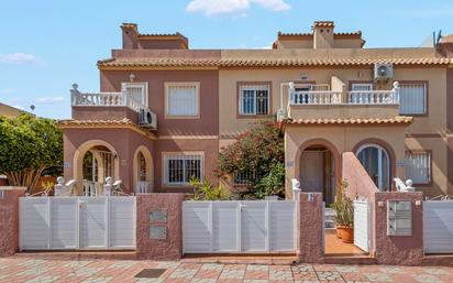 Vista exterior de Casa adosada en venda en Santa Pola amb Aire condicionat, Calefacció i Terrassa