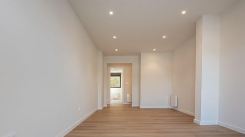 Photo 2 of Flat for sale in Avenida Do Cruceiro Da Coruña , San Lázaro - Meixonfrío, Santiago de Compostela