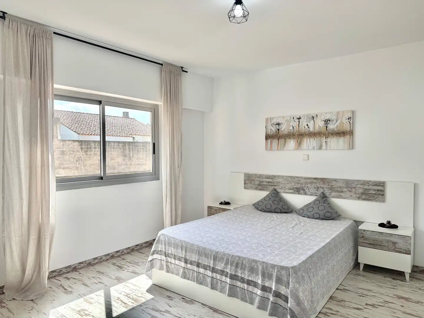 Schlafzimmer von Wohnung zum Verkauf in Gandia mit Klimaanlage, Abstellraum und Balkon