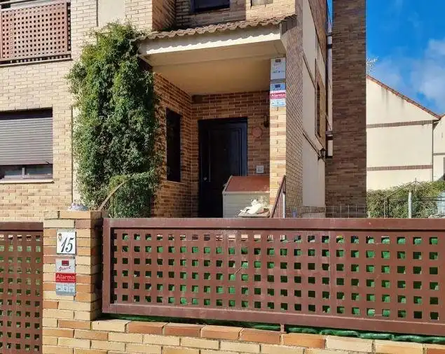 House for sale in Calle Caceres 15, imagen 2