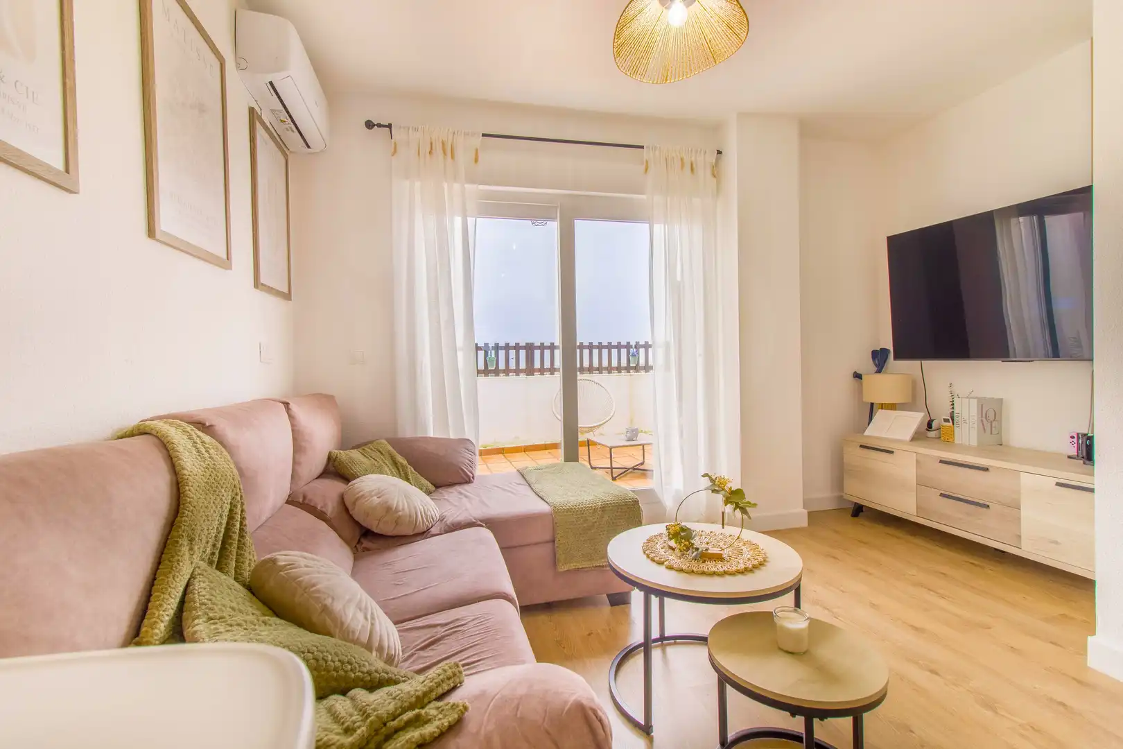 Sala d'estar de Àtic en venda en Aljaraque amb Aire condicionat, Calefacció i Terrassa