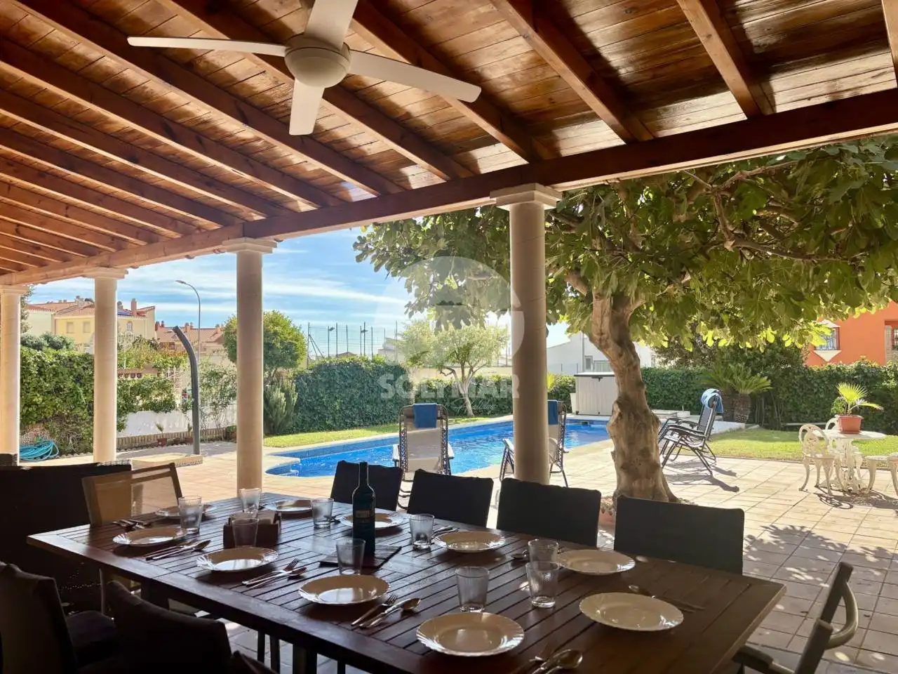 Jardí de Casa o xalet en venda en Vélez-Málaga amb Aire condicionat, Jardí privat i Terrassa