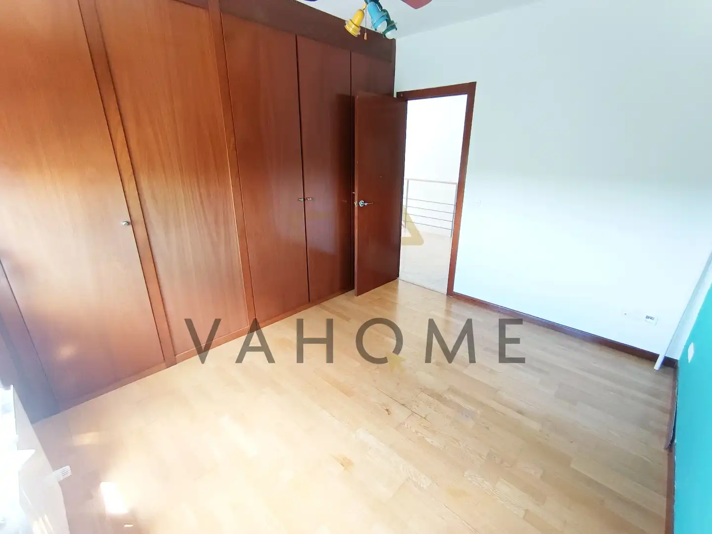 Habitación de Casa adosada en venta en Bargas con Aire acondicionado, Calefacción y Terraza