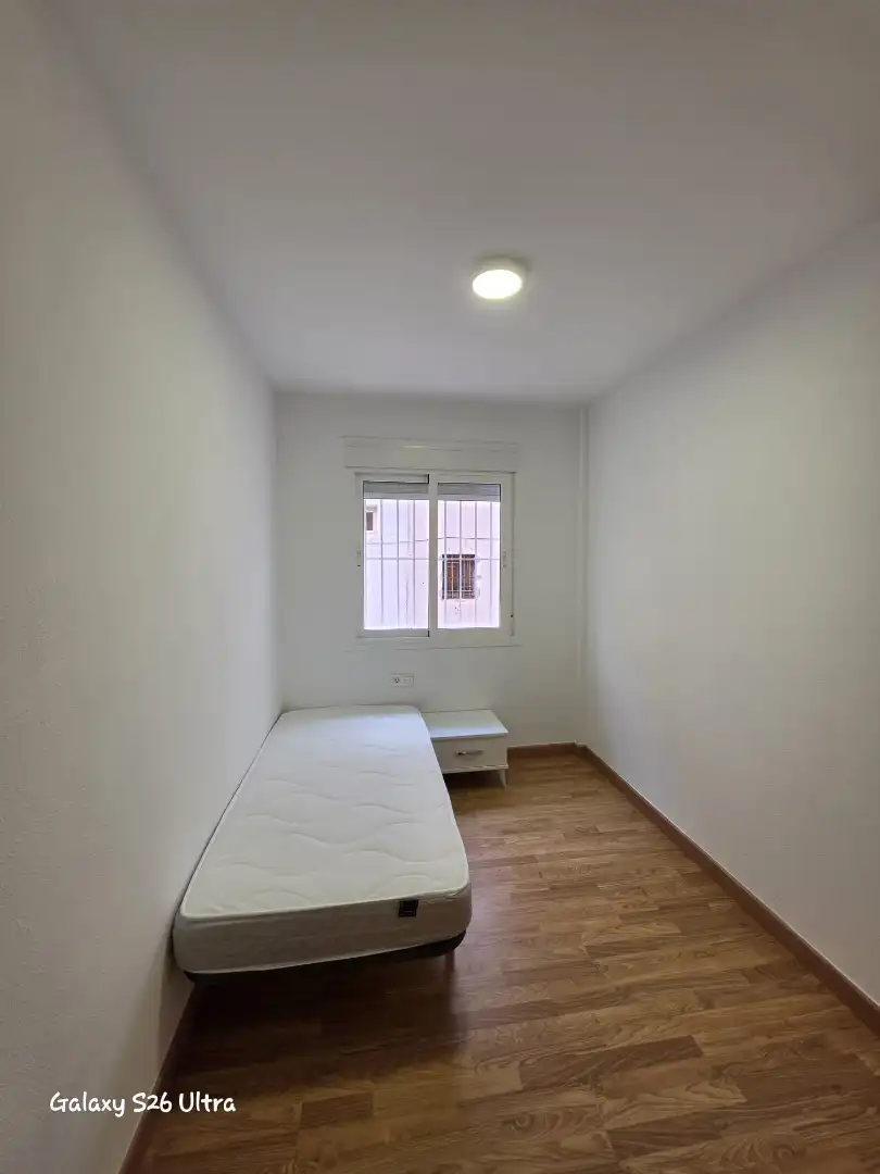 Habitación de Piso de alquiler en San Pedro del Pinatar con Amueblado