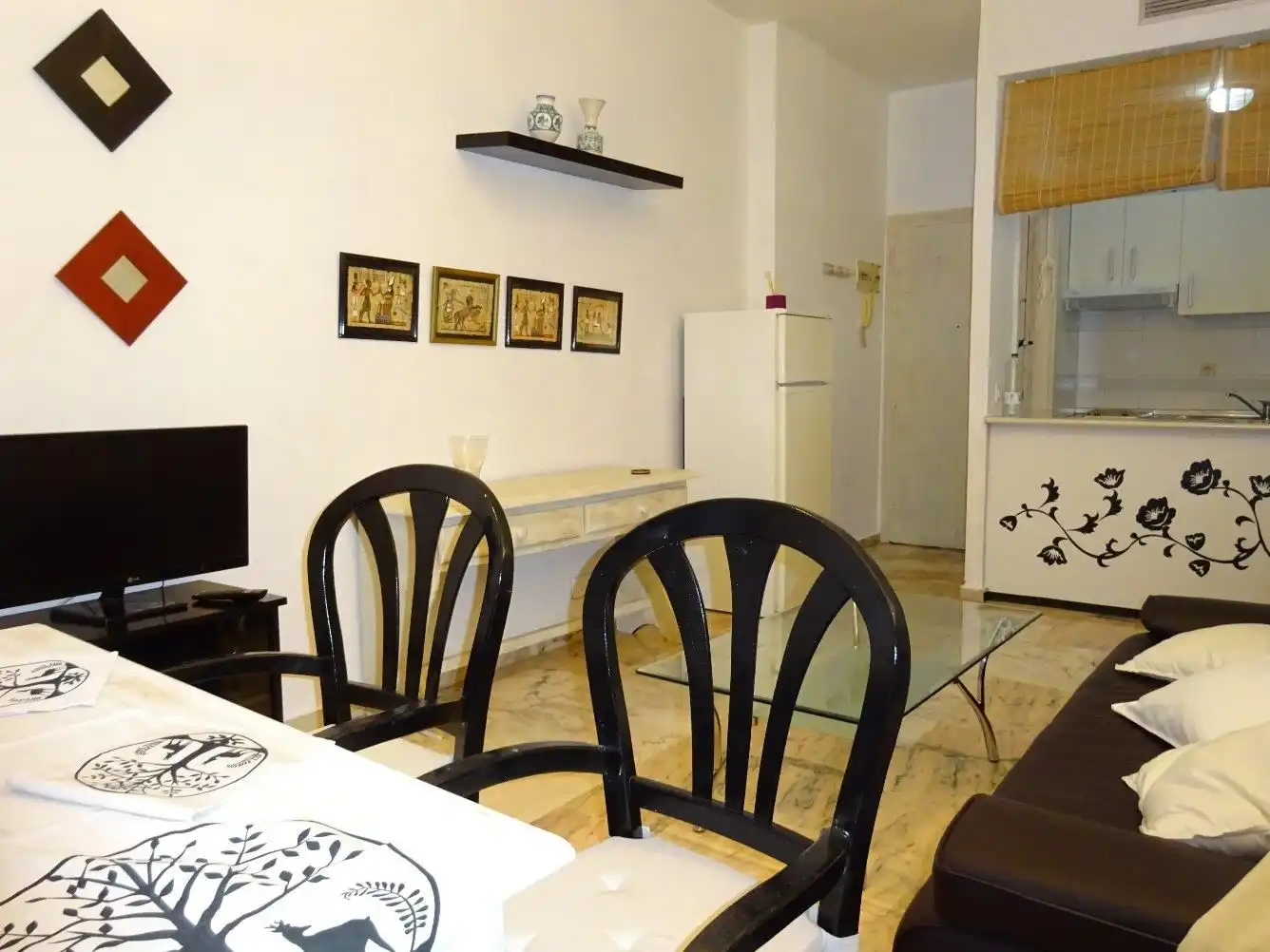 Sala de estar de Apartamento de alquiler en Sevilla con Aire acondicionado, Calefacción y Amueblado
