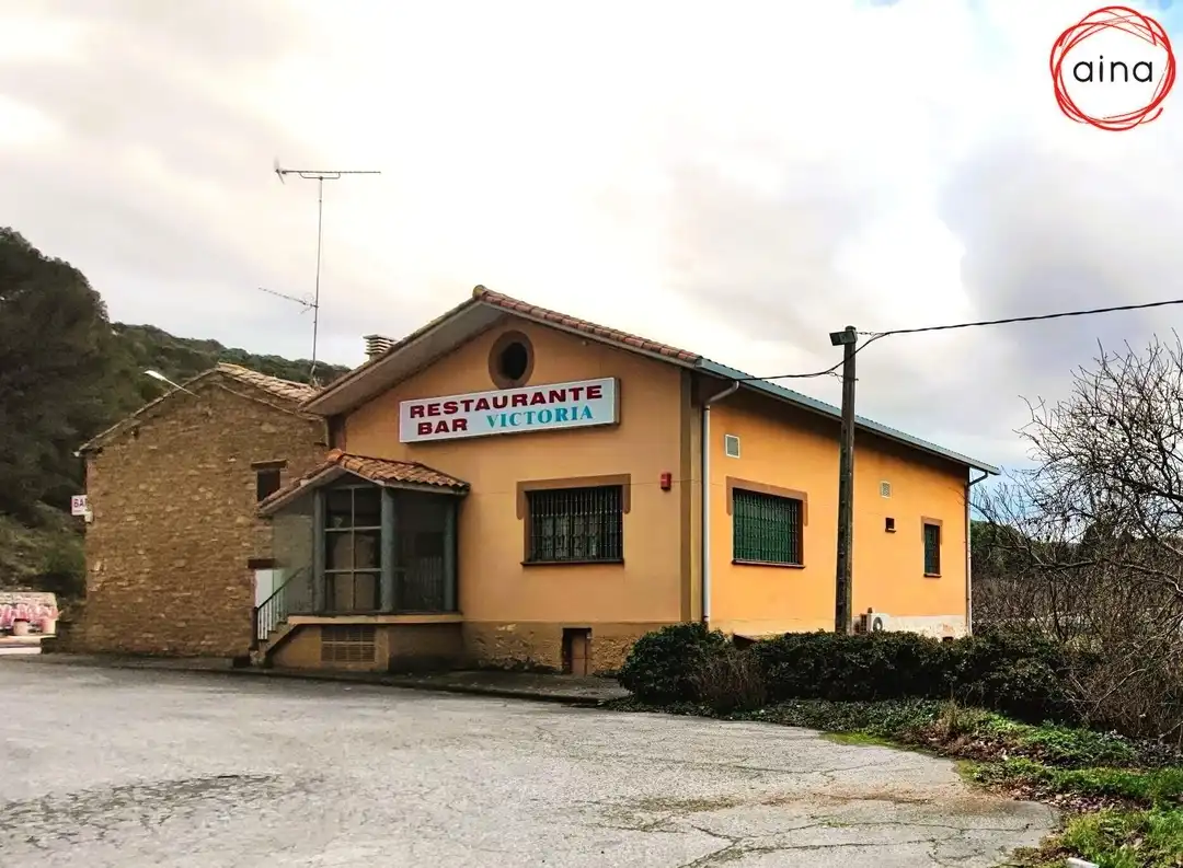 Casa o xalet en venda en Pueyo / Puiu amb Aire condicionat, Calefacció i Jardí privat