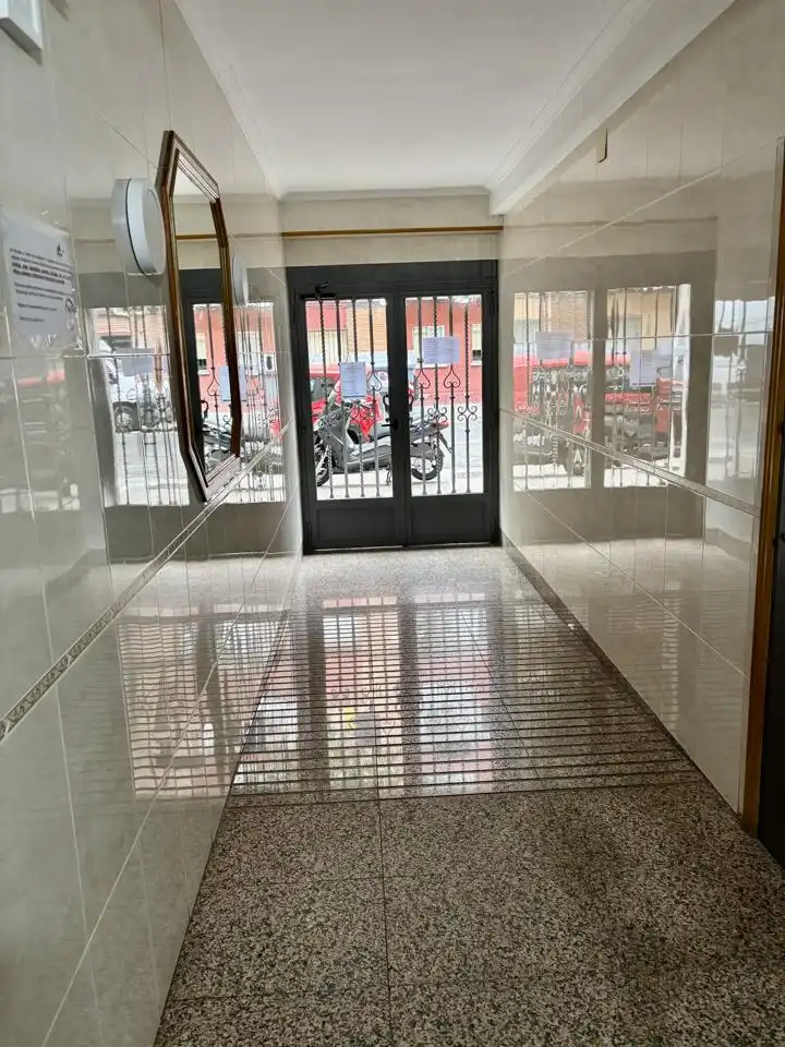 Piso con ascensor en venta en Calle de Eugenia Bueso, imagen 31