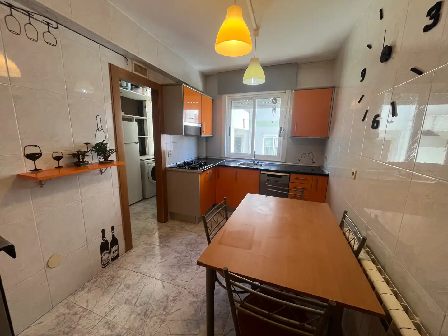 Cocina de Piso de alquiler en Redondela con Calefacción, Amueblado y Horno