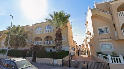 Foto 2 de Casa adosada en venda a Calle Isla de Tabarca, 57, Centro, Los Alcázares