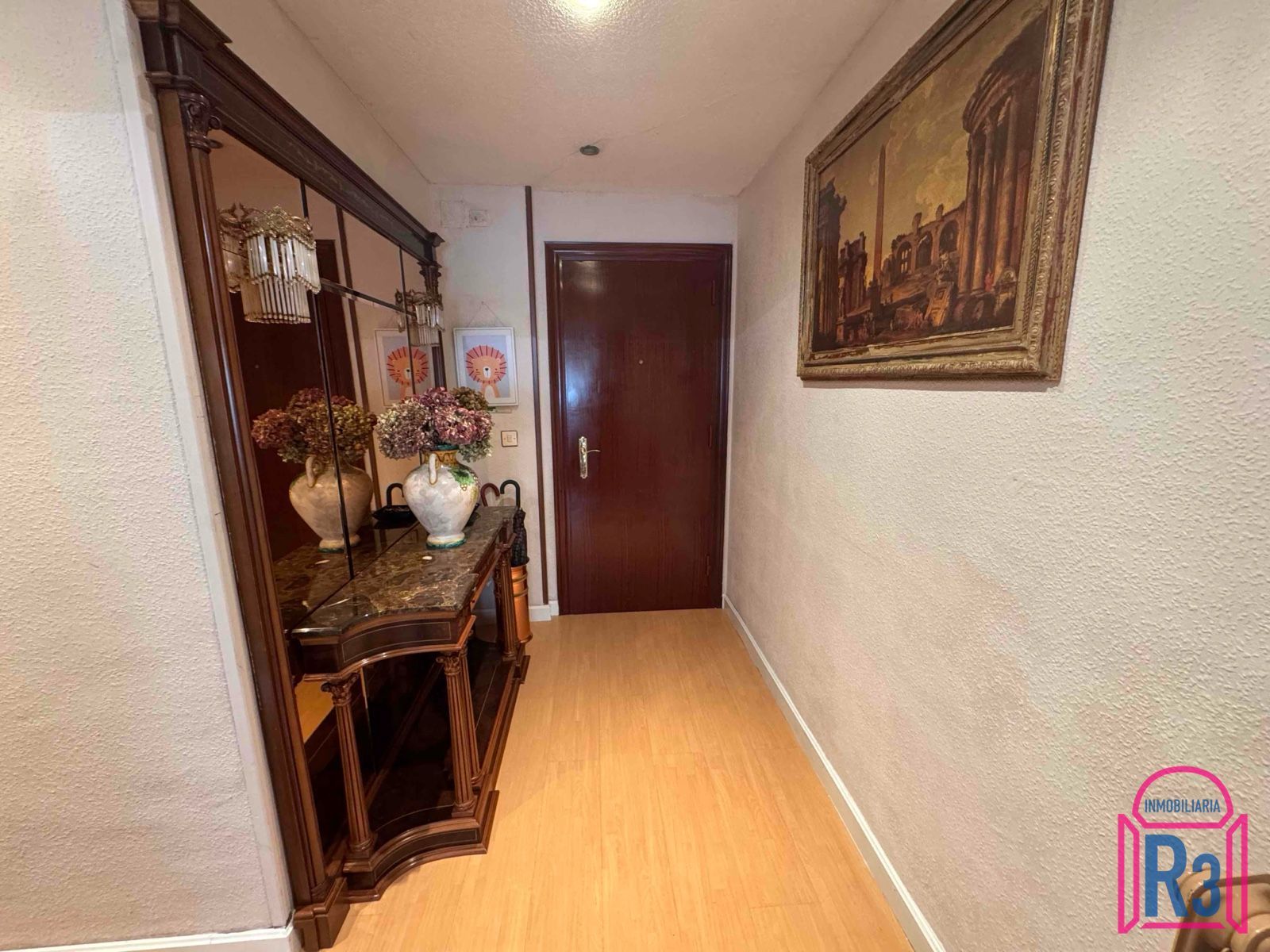 Piso en venta en León Capital  con Calefacción, Terraza y Trastero