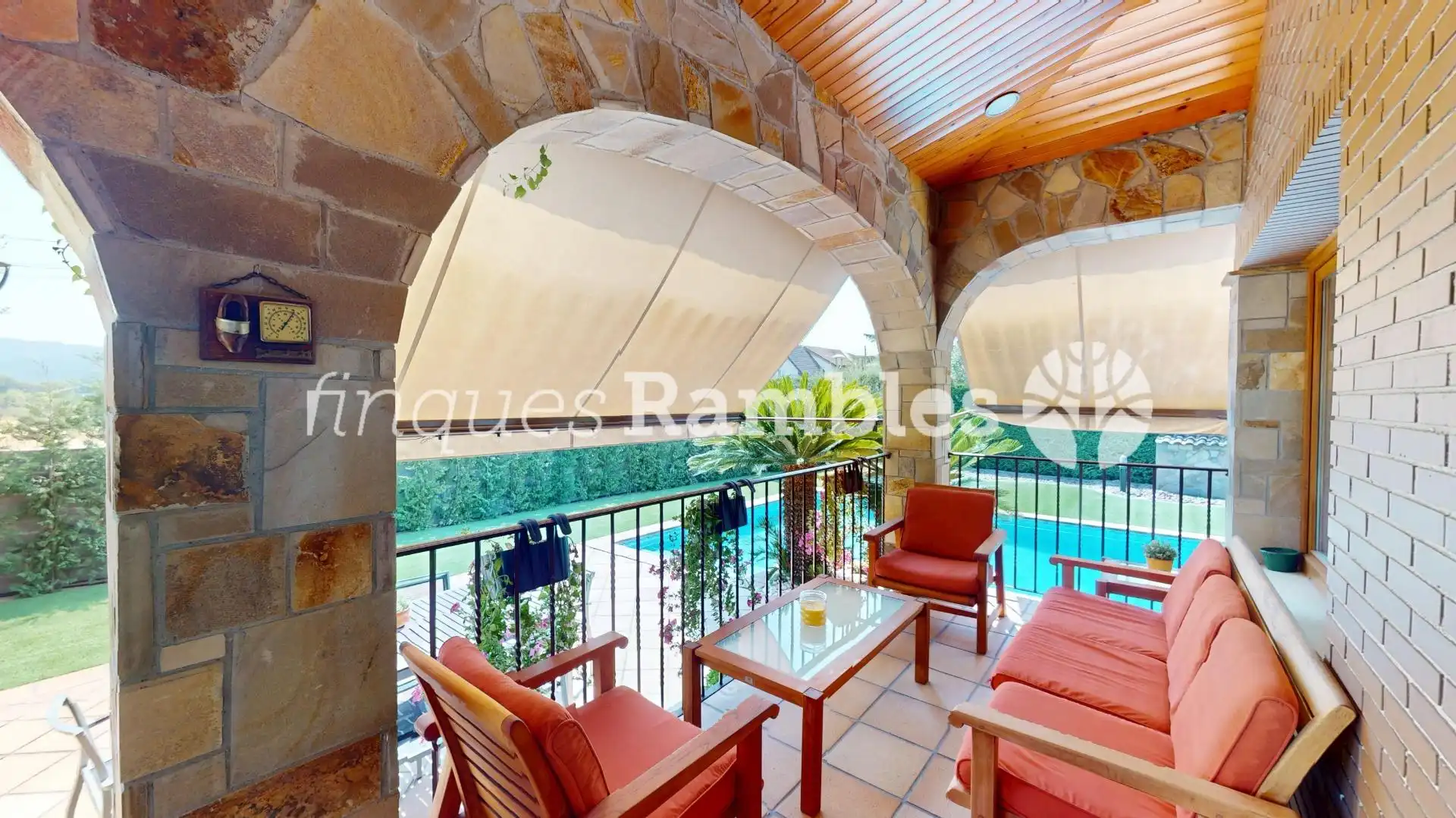 Terraza de Casa o chalet en venta en La Pobla de Claramunt con Calefacción, Jardín privado y Terraza