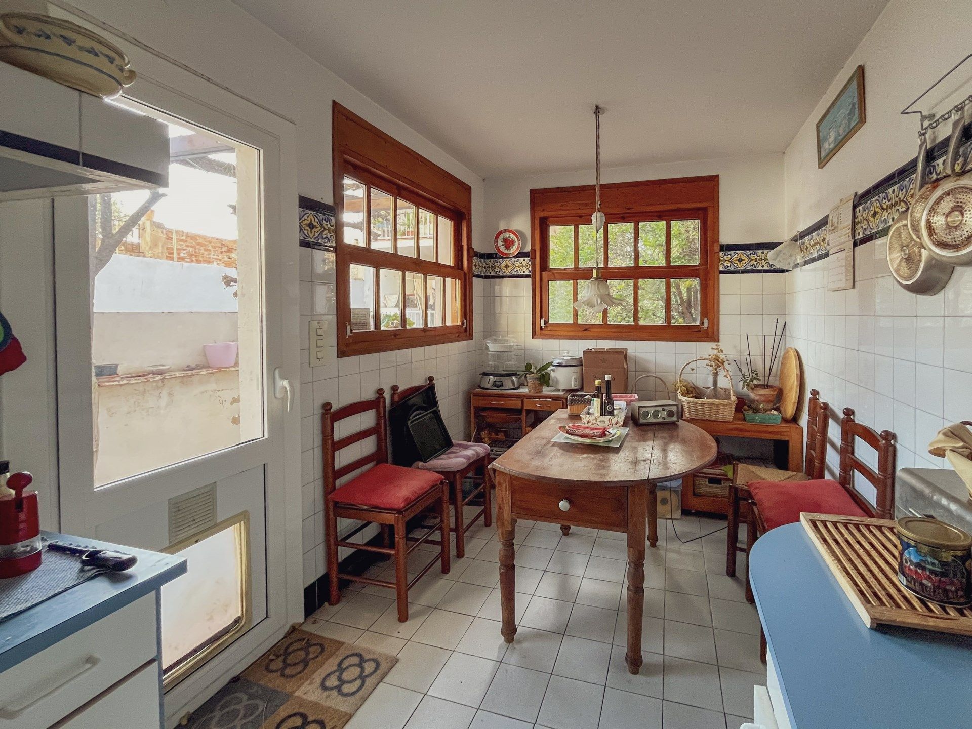 Kitchen of Single-family semi-detached for sale in Esparreguera  with Heating, Terrace and Storage room