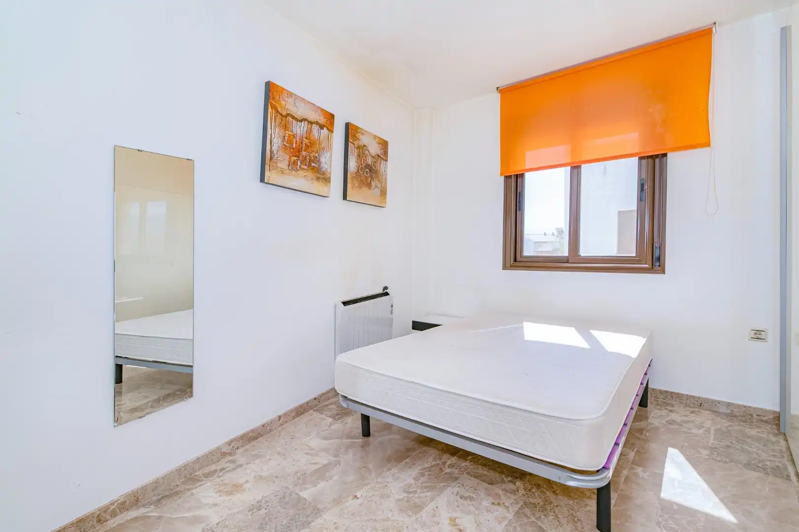 Piso en venta en Calle de los Colegios, Purchil