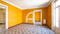 Flat for sale in  Barcelona Capital  with Heating