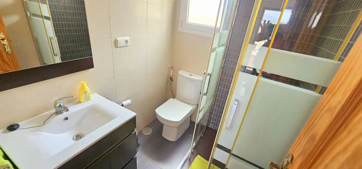 Bany de Casa o xalet en venda en Vélez-Málaga amb Aire condicionat, Calefacció i Terrassa