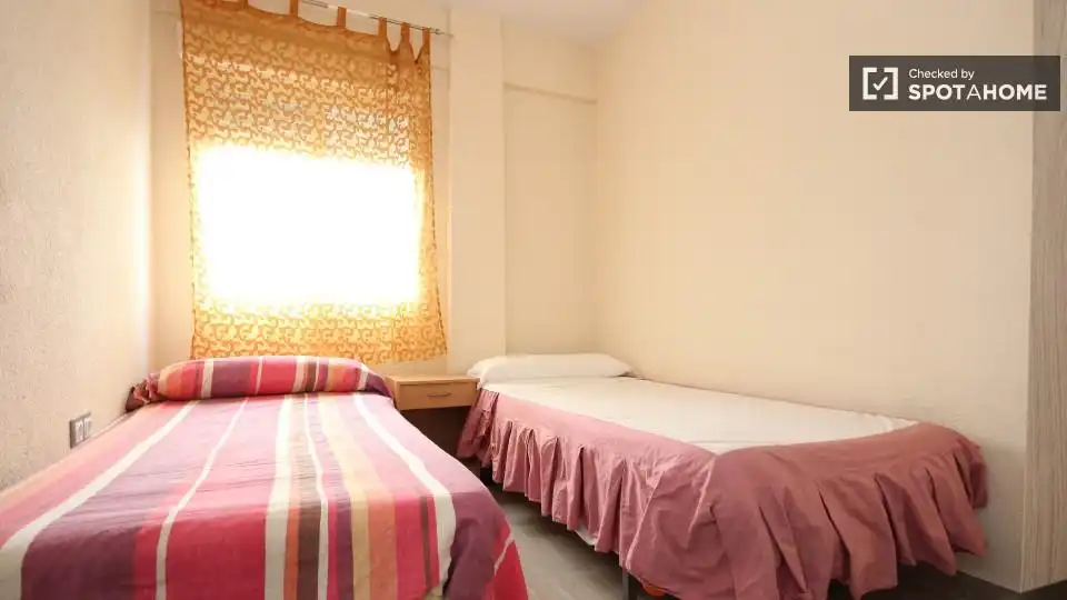 Habitación en Camino de Ronda