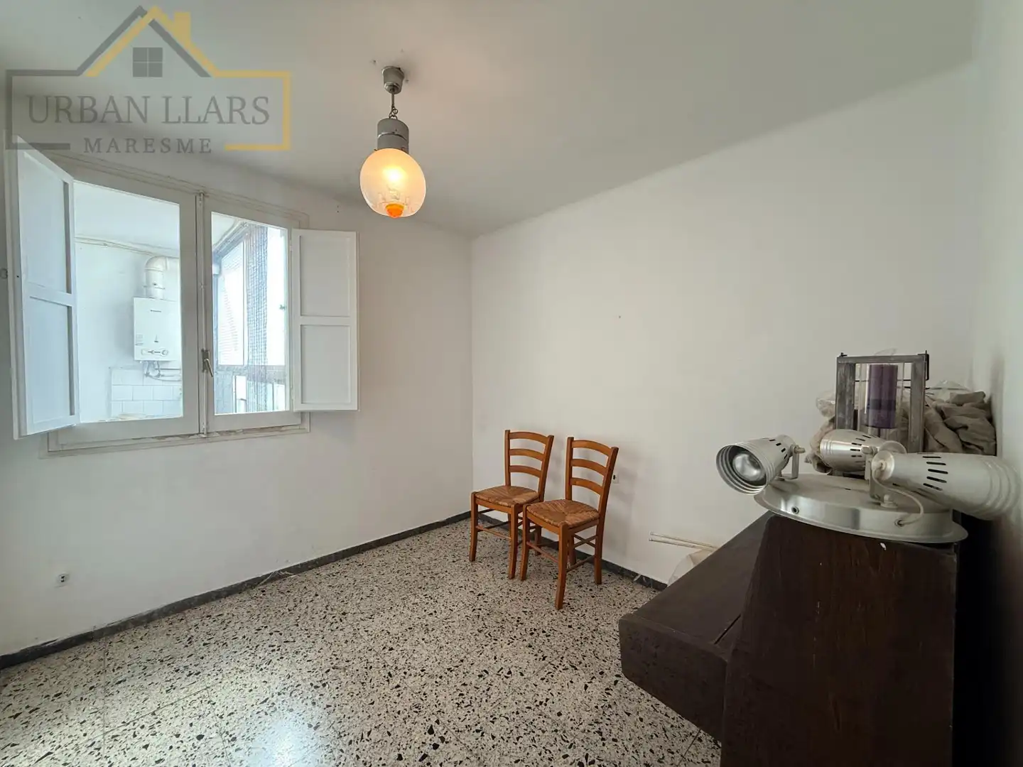 Schlafzimmer von Wohnung zum Verkauf in Mataró mit Balkon