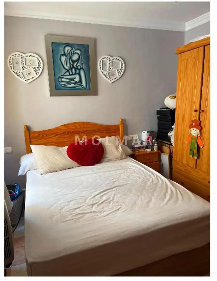 Bedroom of Flat for sale in Moncada  with Furnished