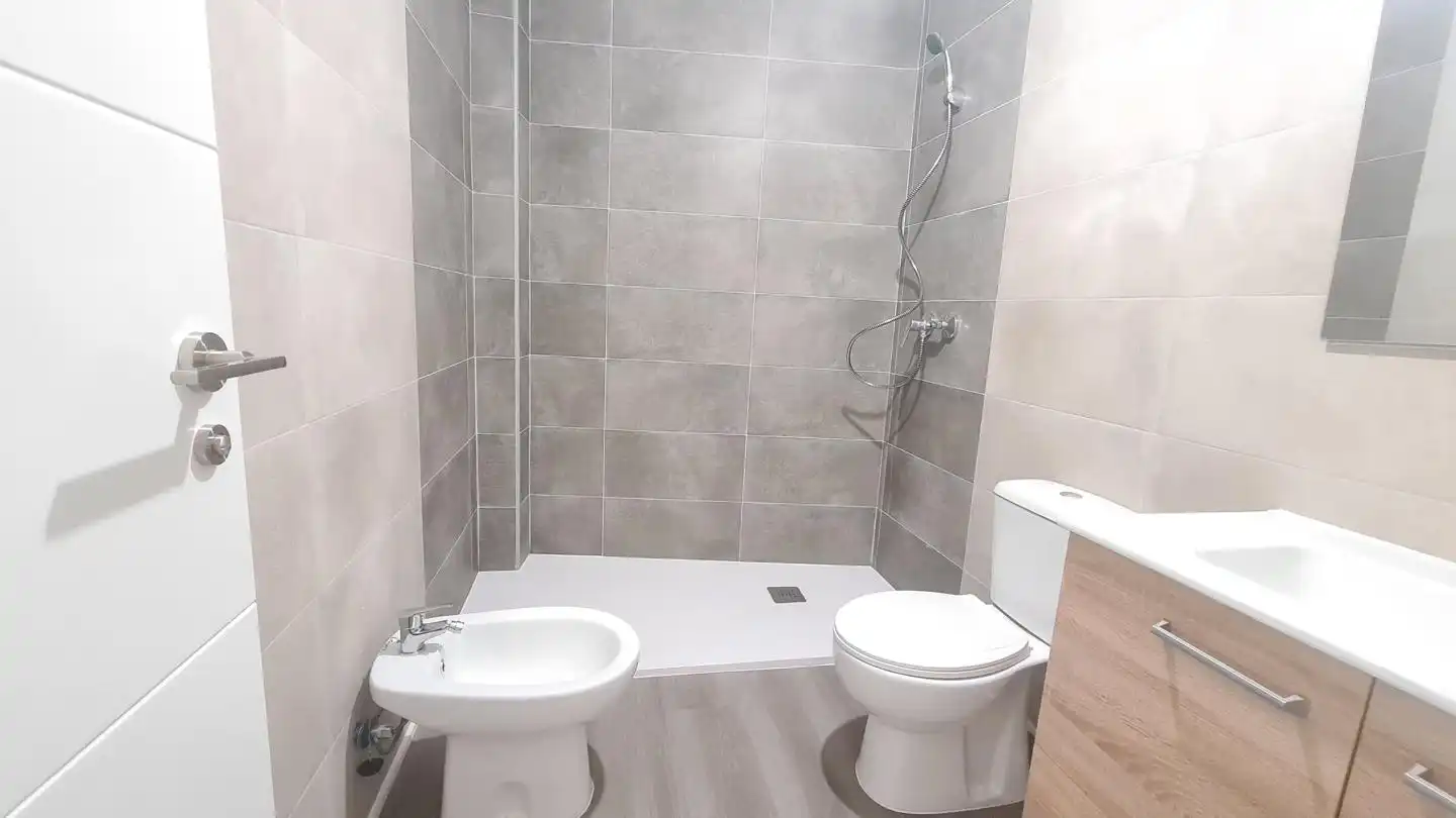 Baño de Planta baja en venta en La Adrada  con Calefacción, Terraza y Trastero