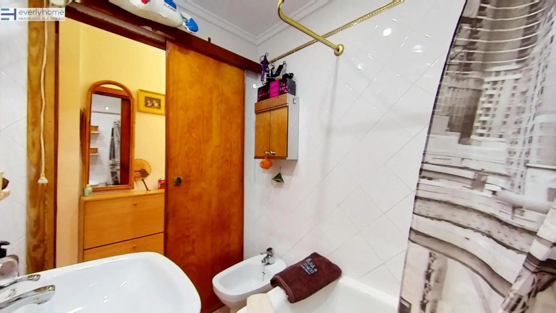 Baño de Apartamento en venta en La Pobla de Farnals con Jardín privado y Piscina comunitaria